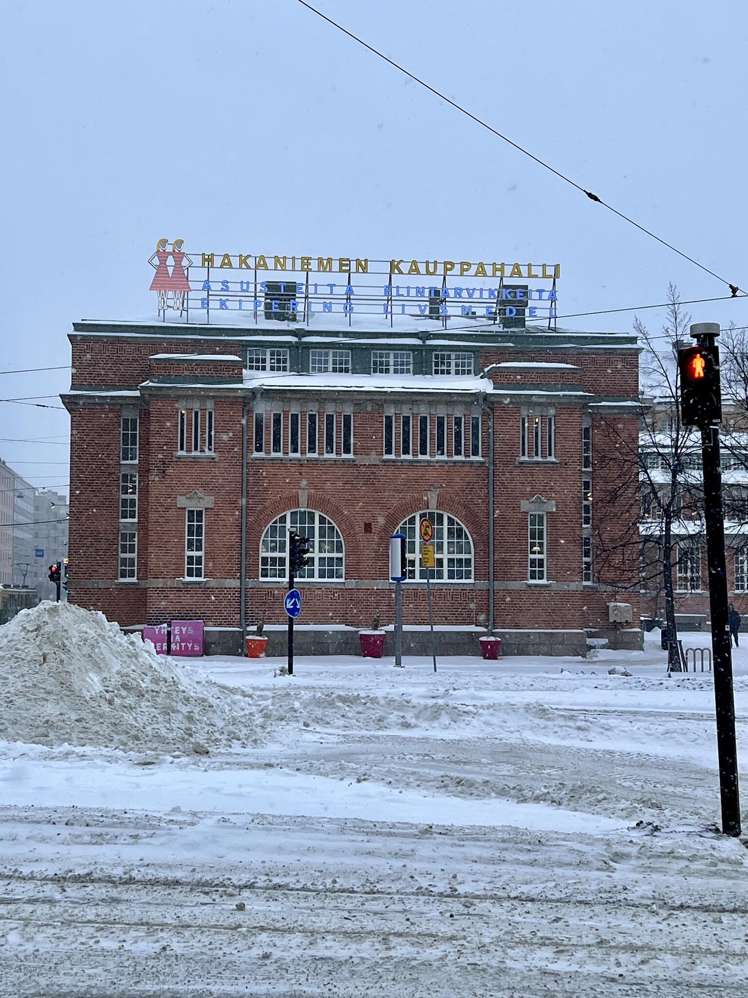 Halle du marché de Hakaniemi